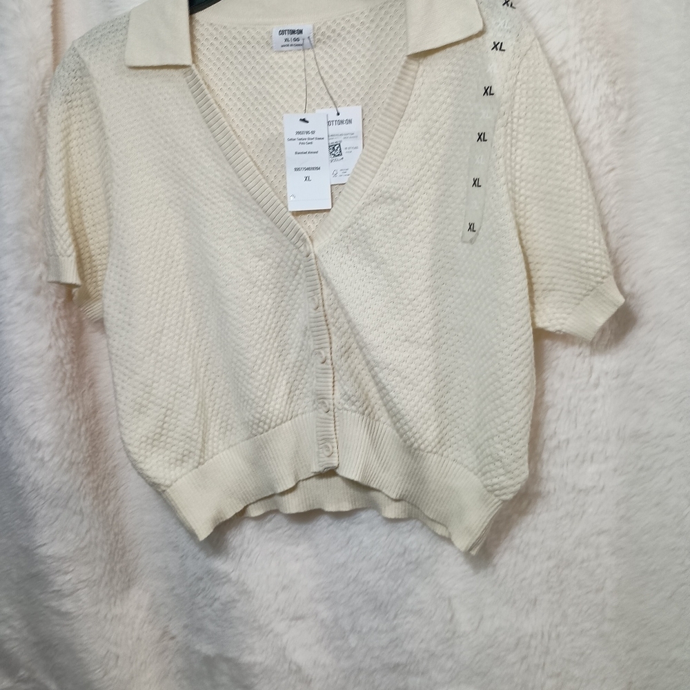 Cotton On Cream Button-Up Women's Top